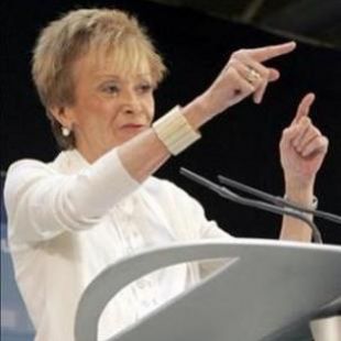 A vicepresidenta do goberno espa&ntilde;ol reiterou que o AVE ser&aacute; unha realidade en 2012