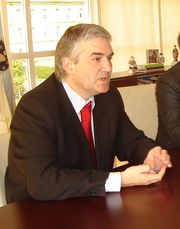 Fernando Blanco aposta polas redes p&uacute;blicas