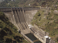 A concesi&oacute;n do aproveitamento hidroel&eacute;ctrico do Salto de Suarna data de 1963