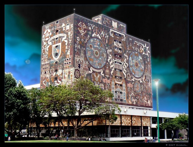 Biblioteca de la UNAM. Foto Xurxo Mart&iacute;nez Crespo