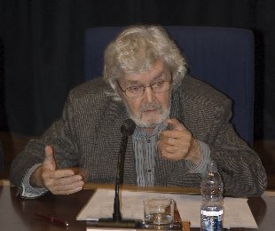 Xos&eacute; Manuel Beiras, ponente do debate