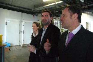 Quintana, coa conselleira Teresa T&aacute;boas e o director xeral de I+D+i, Salustiano Mato, este luns en Vigo