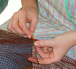 En Galiza hai unhas 1.200 redeiras, das que s&oacute; 700 cotizan &aacute; Seguridade Social