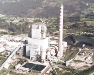 Vista a&eacute;rea da central t&eacute;rmica de Meirama (Cerceda)