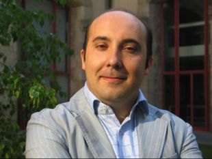 Jos&eacute; Manuel Lage, con pouco m&aacute;is de 30 anos, conv&eacute;rtese nunha peza clave dentro do PSdeG da Coru&ntilde;a