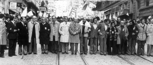 Manifestaci&oacute;n do 4 de Nadal de 1977 en Vigo pola Autonom&iacute;a