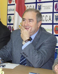 O ex-alcalde som&eacute;tese a petici&oacute;n de catro anos de cadea e oito de inhabilitaci&oacute;n
