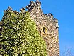 O Castelo de Tor&eacute;s (As Nogais) verase afectado polas obras