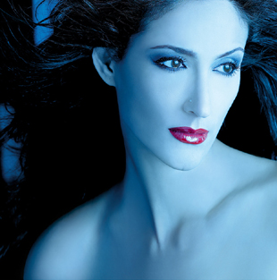 Rosa Cedr&oacute;n. Fonte www.rosacedron.com