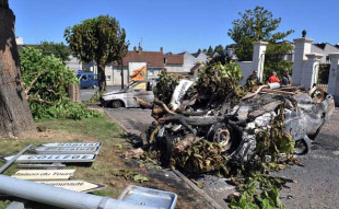 Imaxe da xendarmer&iacute;a de Saint Aignan despois das protestas
