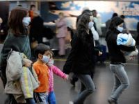 As mascarillas son habituais nas r&uacute;as