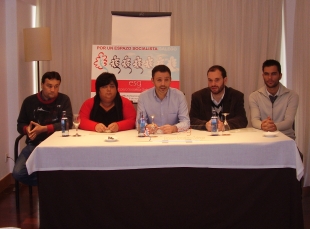 De esquerda a dereita: Manoel Bello, Bego&ntilde;a Maceira, Xo&aacute;n Carlos Bascuas, Sa&uacute;l Santim e Paulo L&oacute;pez