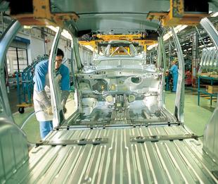 A alta dependencia de sectores estrat&eacute;xicos como o do autom&oacute;bil &eacute; un dos factores que lastran a nosa econom&iacute;a