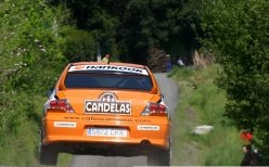 O coche dos Burgo, na carreira do s&aacute;bado