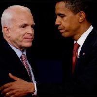 O republicano McCain e o dem&oacute;crata Obama / NYT