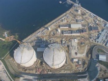 Imaxe a&eacute;rea da planta de gas
