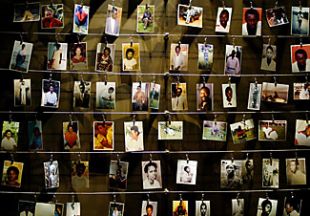 Fotograf&iacute;as de asasinados durantes as matanzas