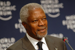 Kofi Annan, presidente do Foro Global Humanitaria, ser&aacute; un dos que te&ntilde;a voz na cita de Davos