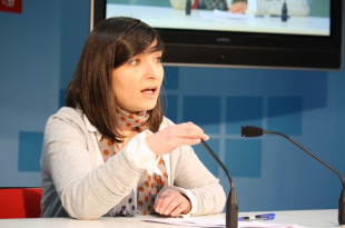 Mar&iacute;a Torres acusa a Xunta de criminalizar os mozos
