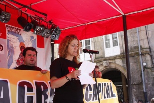 Bugallo foi a encargada de ler lectura ao manifesto / Foto: Xela Rodr&iacute;guez