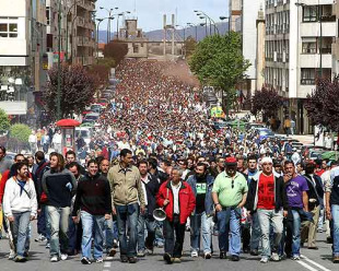 2.000 traballadores xa confirmaron a s&uacute;a participaci&oacute;n na marcha