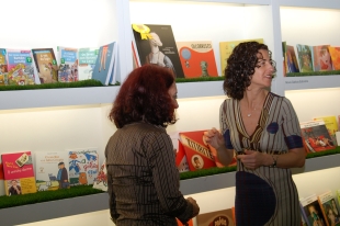 &Aacute;nxela Bugallo no stand galego da Feira de Bolo&ntilde;a