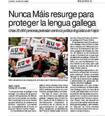 A noticia en La Vanguardia, onde fan referencia &aacute;s manifestaci&oacute;ns de 'Nunca M&aacute;is', dicindo que esta ti&ntilde;a moitos protagonistas com&uacute;ns
