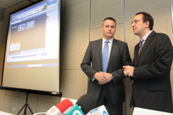 Anxo Lorenzo, na presentaci&oacute;n da plataforma