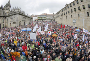 "A pol&iacute;tica ling&uuml;&iacute;stica ten que aspirar a non facer falta"