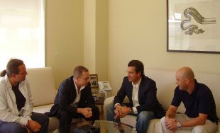 N&uacute;&ntilde;ez Feijoo, cos representantes de PuntoGal