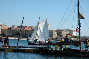 Os encontros cel&eacute;branse cada dous anos nunha vila galega (Cambados 2005)