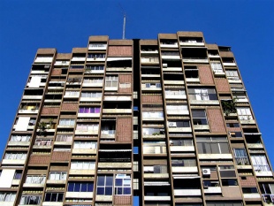 Est&iacute;mase que hai un mill&oacute;n de pisos baleiros no Estado Espa&ntilde;ol / Flicrk; El Tecnorrante