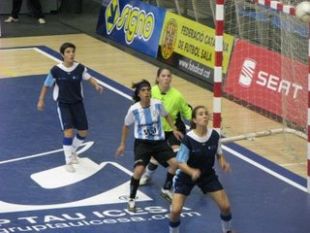 Un momento do Galiza-Arxentina, nas semifinais (as irmandi&ntilde;as venceron por 8-1)