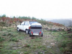 Coche no monte, infracci&oacute;n da lexislaci&oacute;n de caza