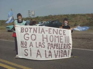 Imaxe das mobilizaci&oacute;ns contra as centrais de Ence en Uruguai