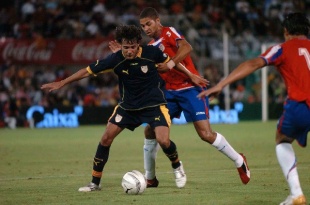 Selecci&oacute;n Catal&aacute; de F&uacute;tbol xogando contra a de Costa Rica, o ano pasado