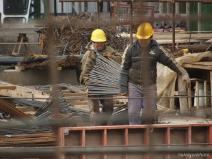 Moitos a&iacute;nda est&aacute;n en construci&oacute;n / Flicrk: salvoguille