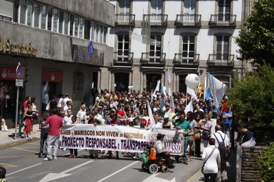 Pancarta que acompa&ntilde;ou a manifestaci&oacute;n