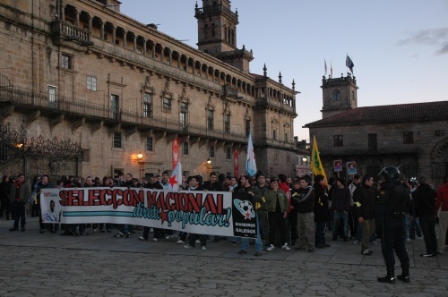 Sen apoio institucional, a Selecci&oacute;n Galega xoga en Compostela