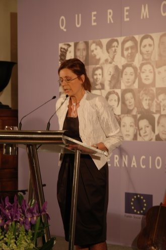 Carme Ad&aacute;n