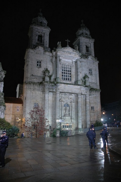 O antigo mosteiro de San Francisco iluminado para a ocasi&oacute;n