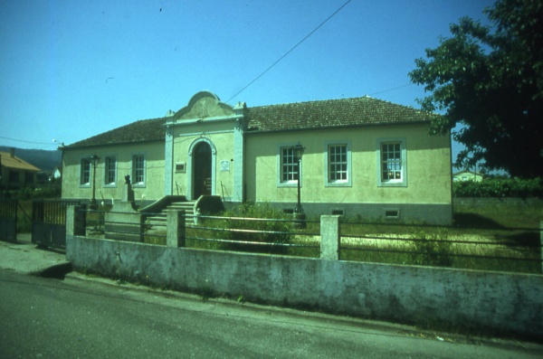 Est&aacute;s,Tomi&ntilde;o
