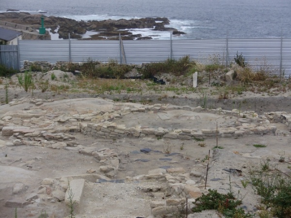 A destruci&oacute;n do castro de San Cibrao: ver&aacute;n de 2008
