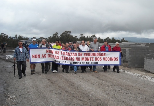 Marcha en Salcedo (28 de xu&ntilde;o de 2009)