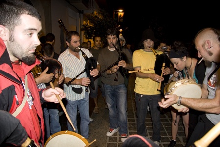 Repichoca na r&uacute;a o s&aacute;bado da festa